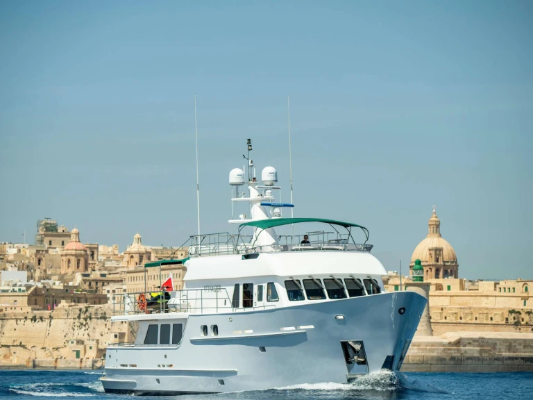 Yacht charter Valletta cheap VOYAGER