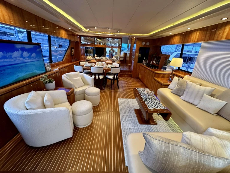 Luxury Yacht rental with or without captain Horizon Saint Thomas Island