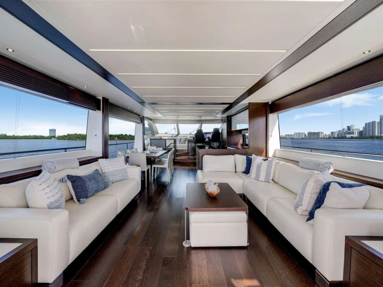 Luxury Yacht for rent Fort Lauderdale at the best price