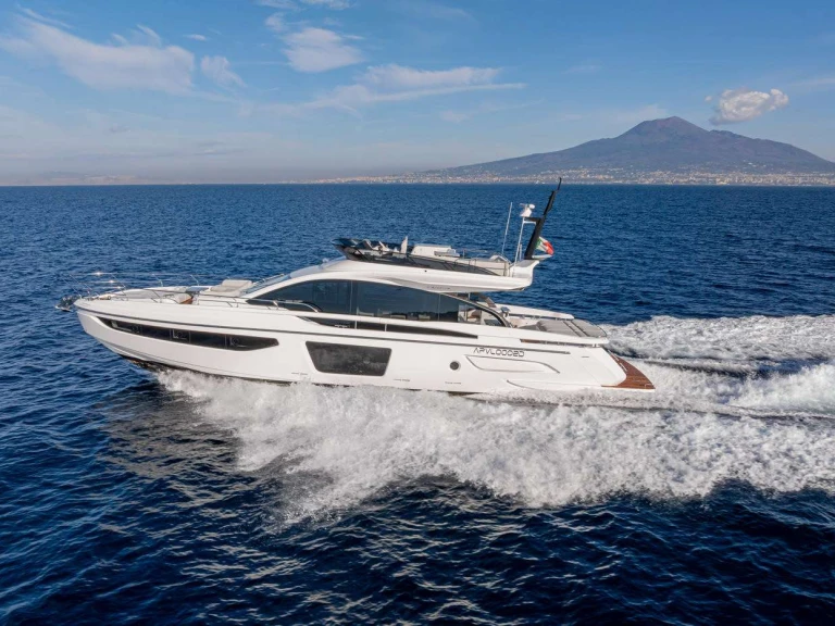 Azimut ALE II charter bareboat or captained in  Castellammare di Stabia