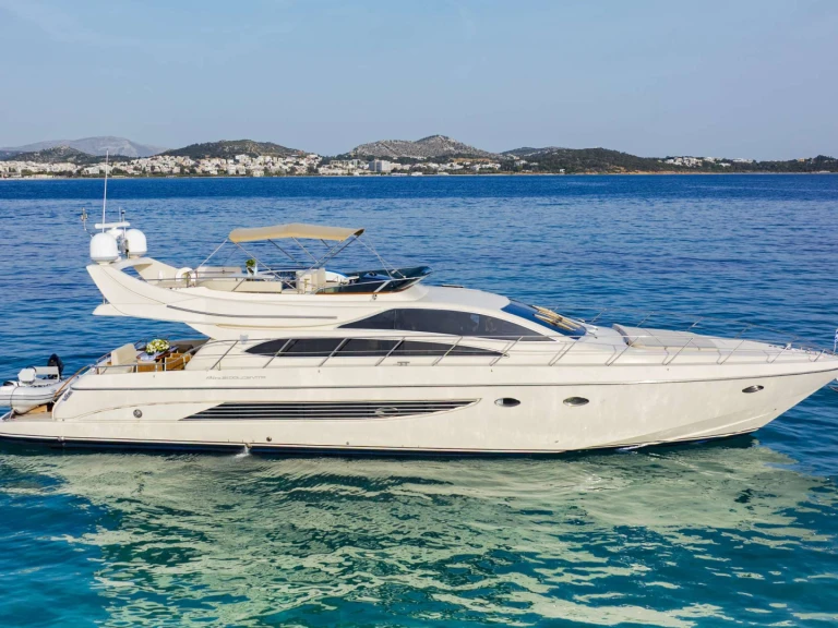 Luxury Yacht for rent Athens at the best price