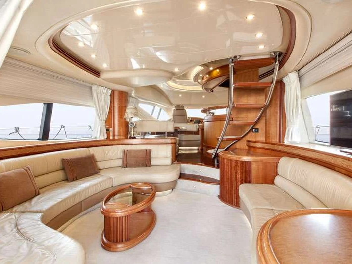 Bareboat Rental Luxury Yacht Azimut with a boat licence