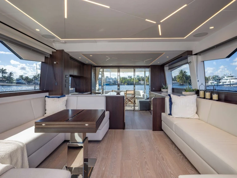 Luxury Yacht rental in Sag Harbor - Sunseeker HIGH ROLLER