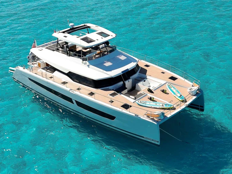 Yacht charter Nassau cheap PRINCESS MILA