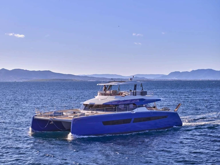 Fountaine Pajot MAJESTY OF GREECE in Néa Péramos on SamBoat