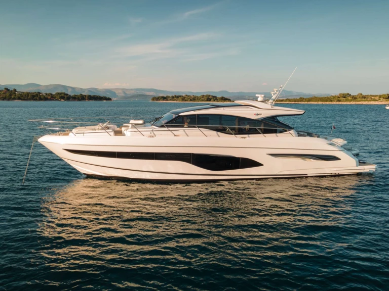 Yacht charter Split cheap MeSoFa