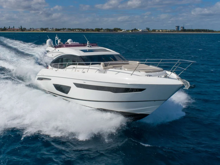 Bareboat Rental Luxury Yacht Princess, UK with a boat licence