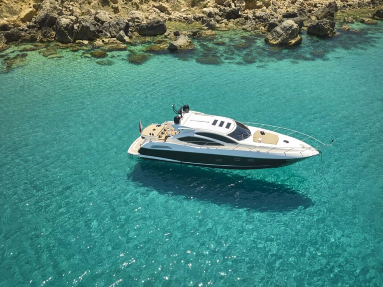 Luxury Yacht for rent Valletta at the best price