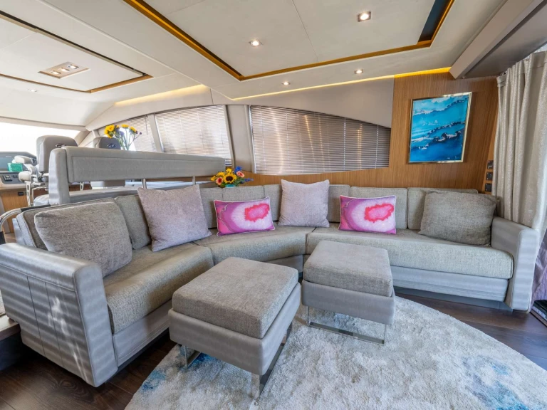 Yacht charter Manhasset cheap Sea Amber