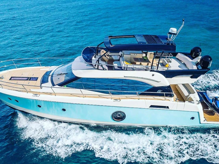 Boat rental Bénéteau Singh City in Miami on Samboat