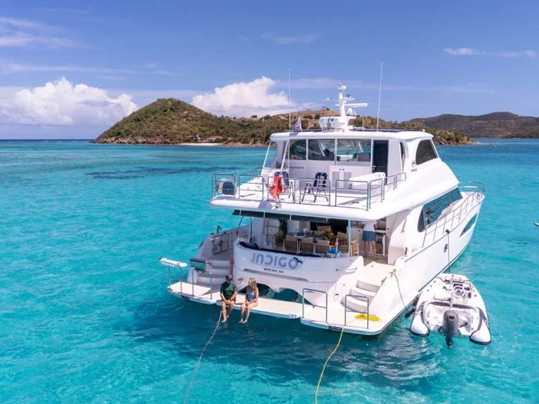 Bareboat Rental Luxury Yacht Horizon with a boat licence