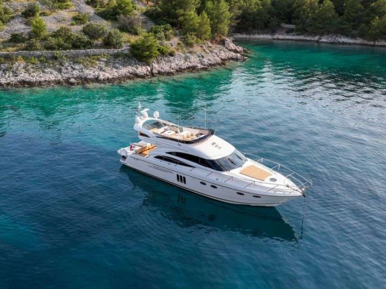 Luxury Yacht rental in Croatia - Princess, UK Anna Wo