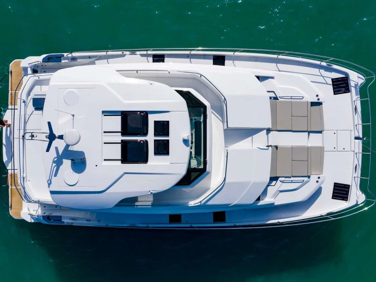 Luxury Yacht rental in British Virgin Islands (BVI) - Aquila Painted Pelican 