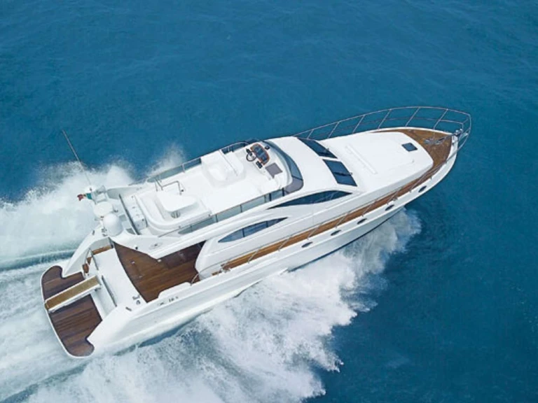 Bareboat Rental Luxury Yacht  with a boat licence