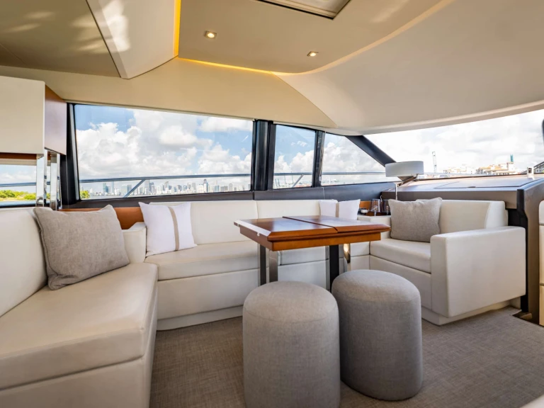 Luxury Yacht rental in Bahamas - Prestige Yachts Whisky and Waves