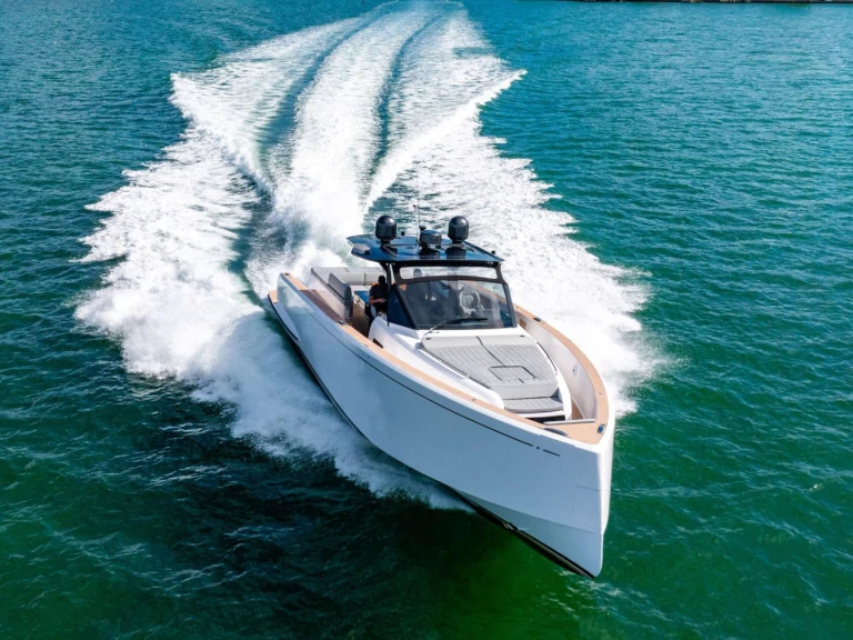 Rent a Pardo Yachts Sero Montauk