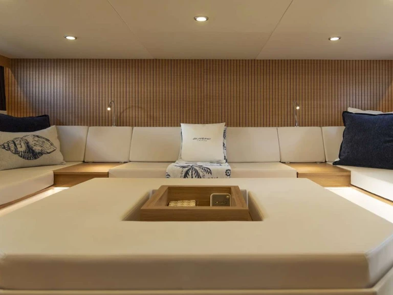 Boat rental De Antonio La Ondina in Palm Beach on Samboat
