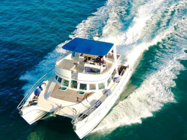 Luxury Yacht rental in Vero Beach - ALLIAURA MAR Pandora