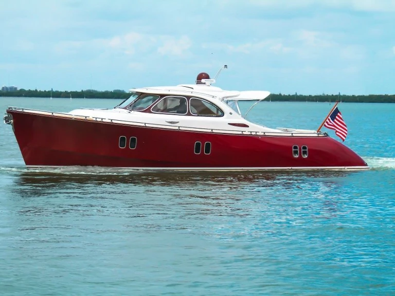 Luxury Yacht for rent Nantucket at the best price