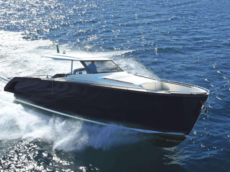 Luxury Yacht rental in Cancún -  Austin Parker 44