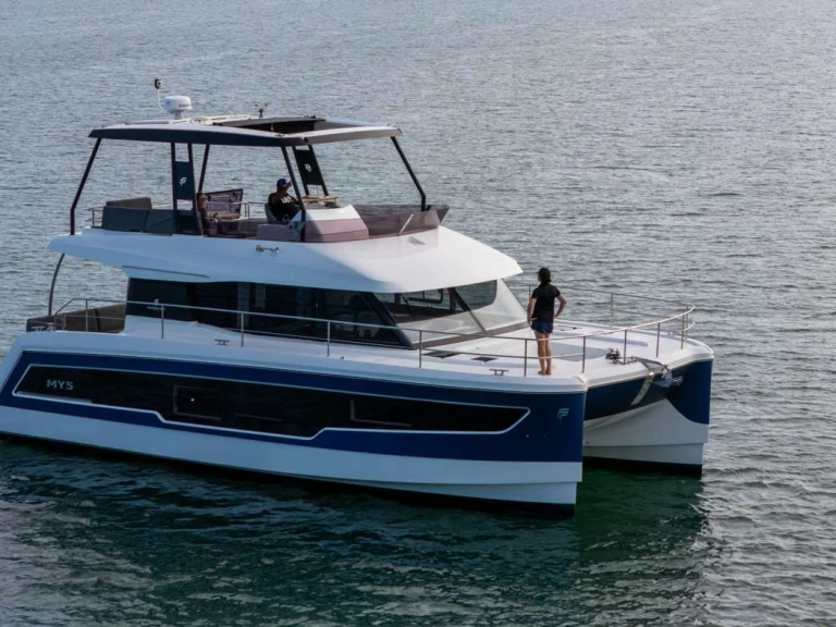 Boat rental Fountaine Pajot FASCHING in Belize on Samboat