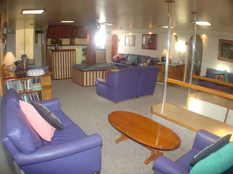 Luxury Yacht rental with or without captain Muirhead Trimaran Road Town