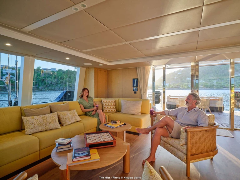 Luxury Yacht rental with or without captain Sunreef Caribbean