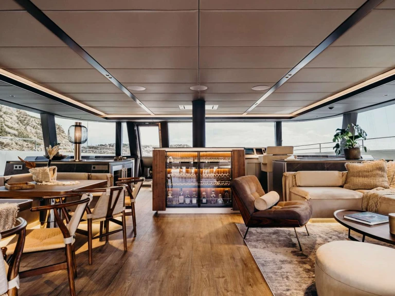 Rent a Sunreef VIVA LA VIDA Mallorca