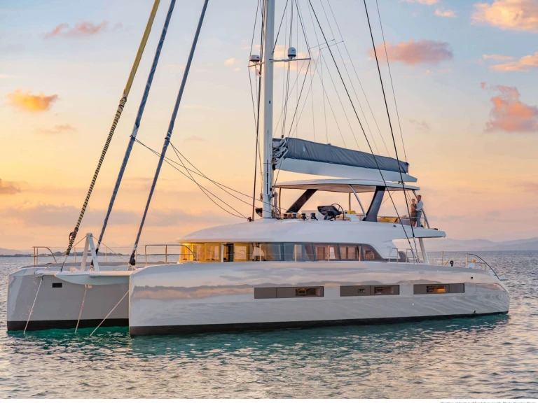 Bareboat Rental Catamaran Lagoon with a boat licence
