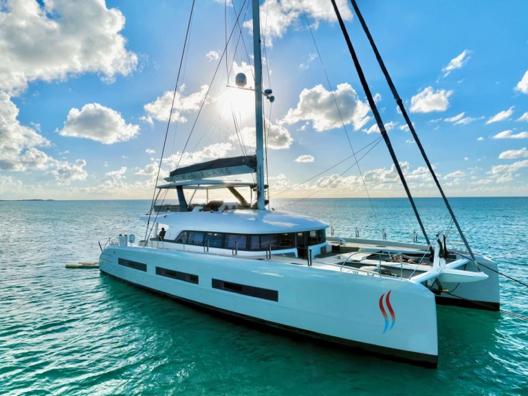Boat rental Lagoon SEMPER LUX in British Virgin Islands (BVI) on Samboat