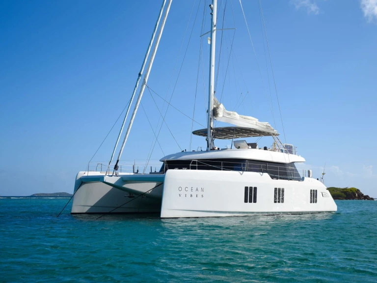 Luxury Yacht rental with or without captain Sunreef British Virgin Islands (BVI)