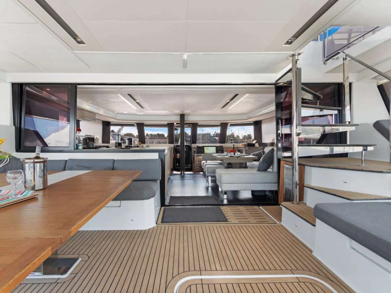 Boat rental Fountaine Pajot TRU NORTH in British Virgin Islands (BVI) on Samboat