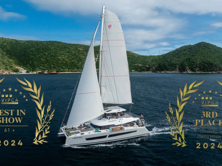 Boat rental Fountaine Pajot LIQUID SKY in Road Town on Samboat