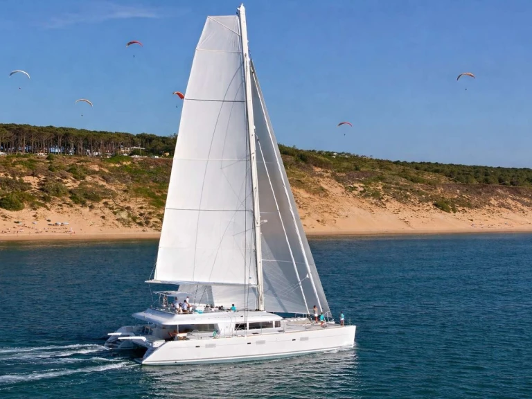 Luxury Yacht rental with or without captain Lagoon Fiumicino