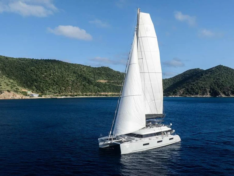 Luxury Yacht rental with or without captain Lagoon Grenada