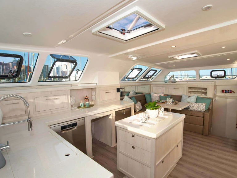 Luxury Yacht rental with or without captain Royal Cape British Virgin Islands (BVI)