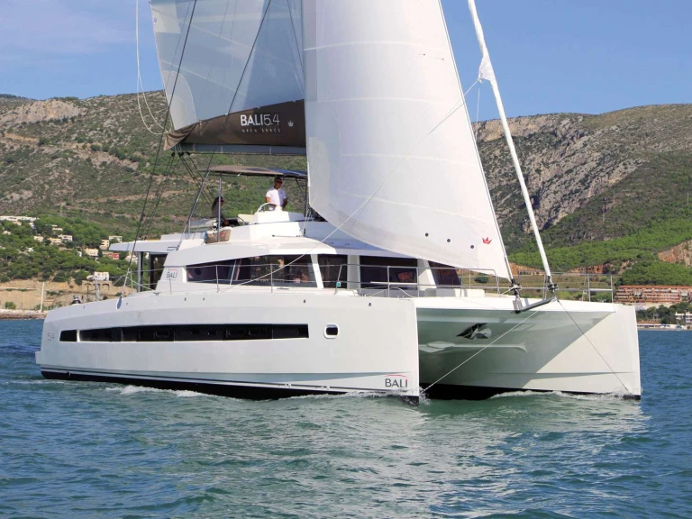Luxury Yacht for rent Palermo at the best price
