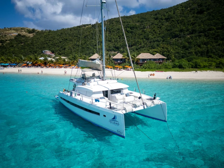 Yacht charter British Virgin Islands (BVI) cheap ISLAND KISSES