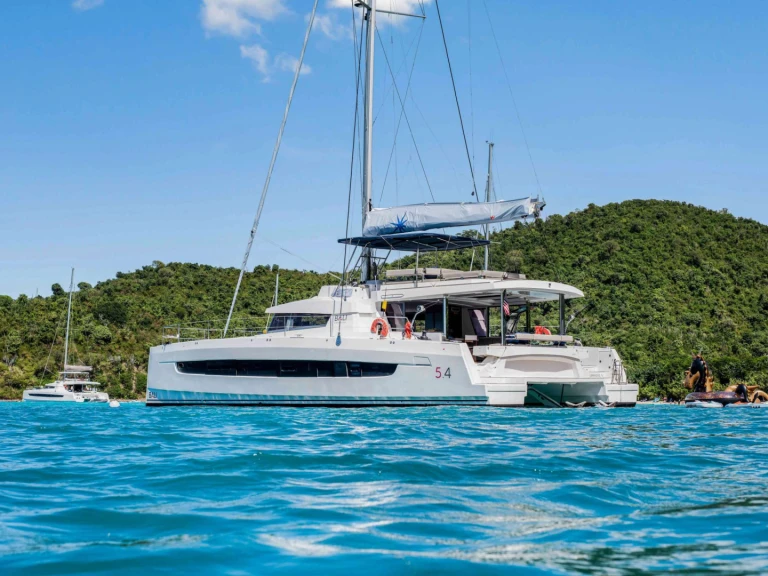 Luxury Yacht for rent British Virgin Islands (BVI) at the best price