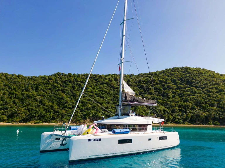 Lagoon Blue Octane in British Virgin Islands (BVI) on SamBoat
