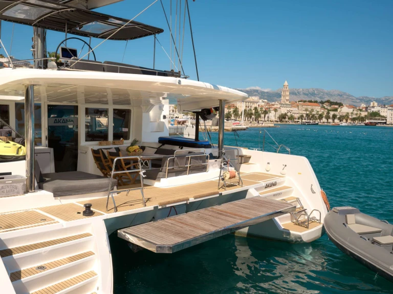 Luxury Yacht rental with or without captain Lagoon Kaštel Stari
