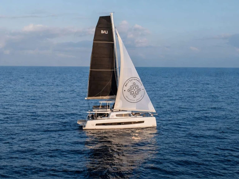 Boat rental Bali PORTFOLIO in Nassau on Samboat