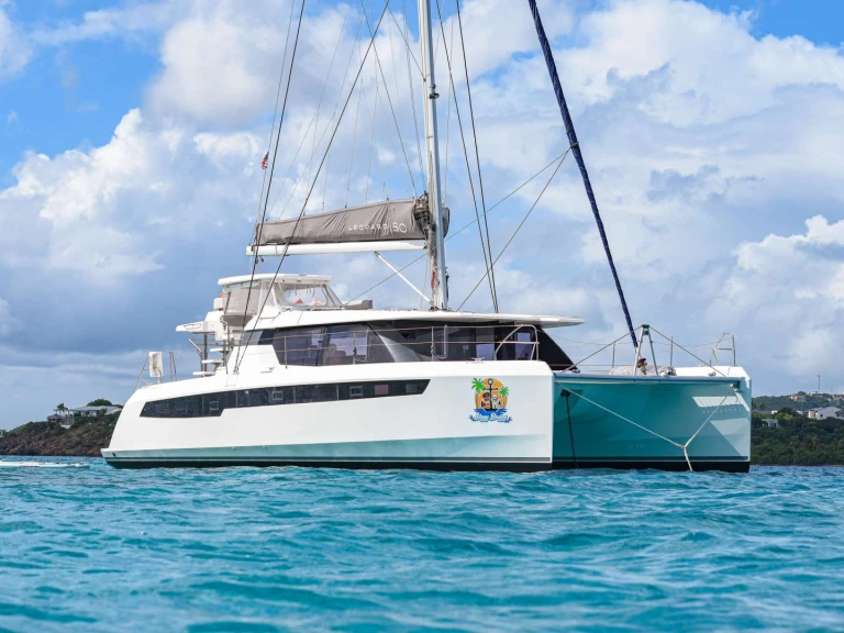 Yacht charter Saint Thomas Island cheap SOGGY DOGGY