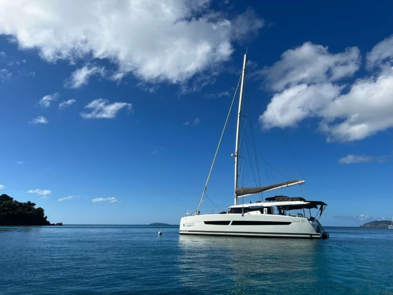 Yacht charter Freeport cheap BOUNTIFUL