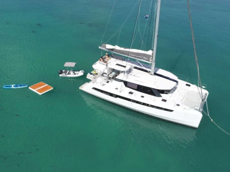 Bareboat Rental Luxury Yacht Leopard with a boat licence