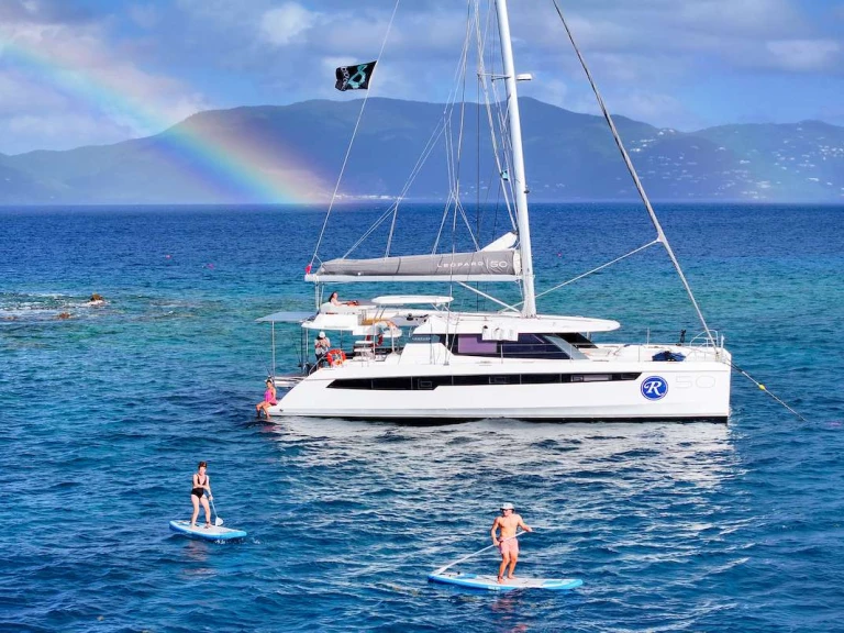 Bareboat Rental Luxury Yacht Leopard with a boat licence