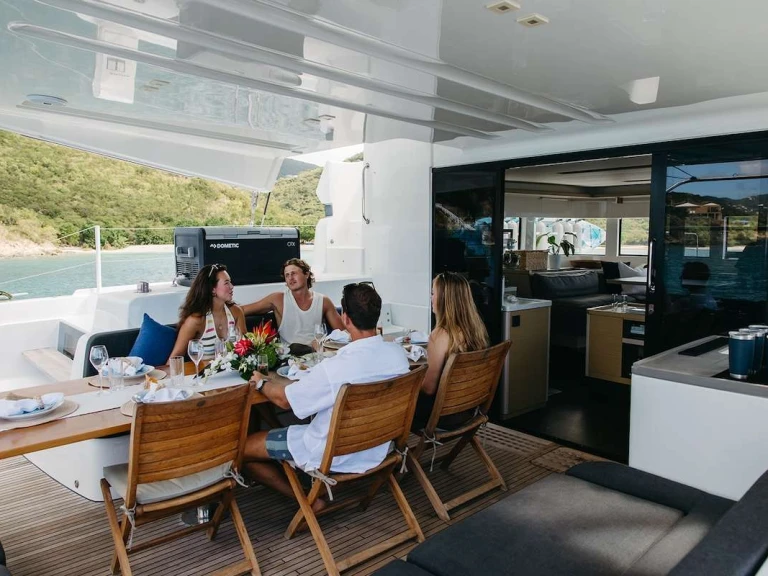 Luxury Yacht rental with or without captain Lagoon British Virgin Islands (BVI)