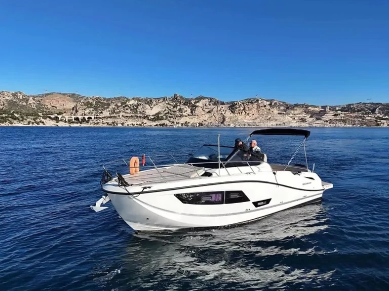 Rent a Quicksilver Activ 875 Sundeck Antibes