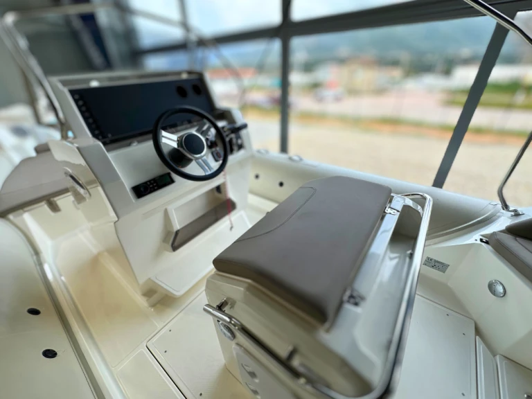 RIB rental in Ajaccio - Lomac Lomac 850 IN