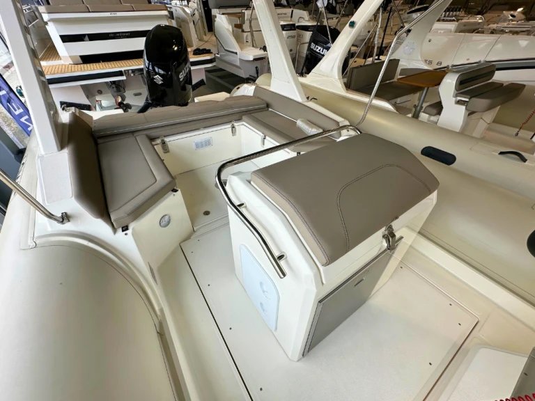 RIB for rent Ajaccio at the best price